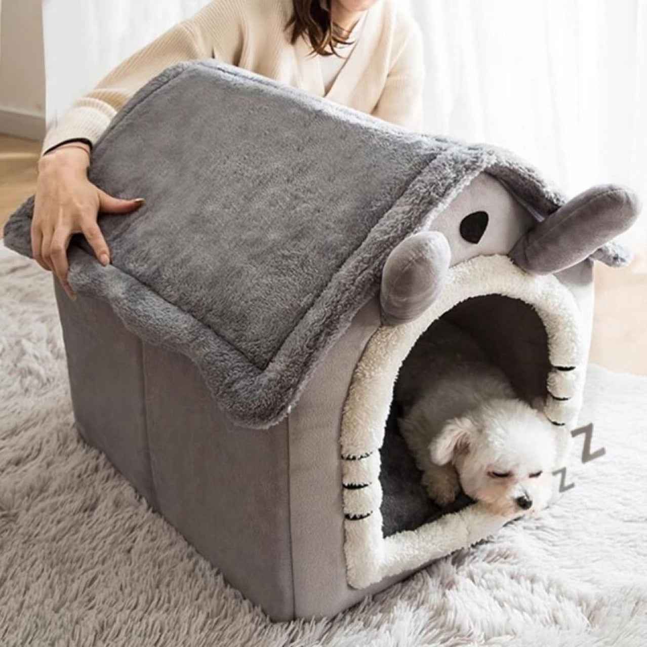 Winter Insulated Cat House - Warm Cozy Pet Bed for Cats and Puppies